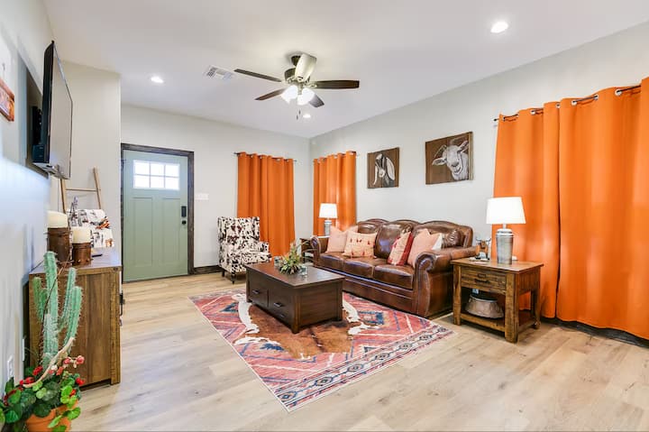 Tom Green Townhouse 2br/2.5ba - Water park, San Angelo