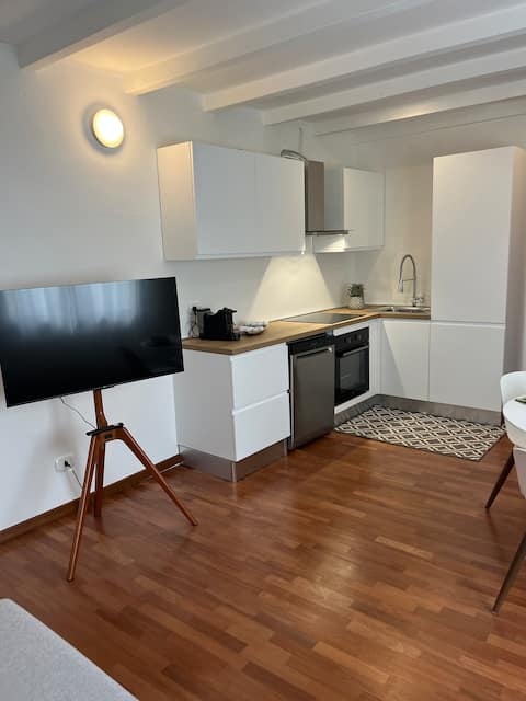 Saffron Suite, just minutes from downtown and the station