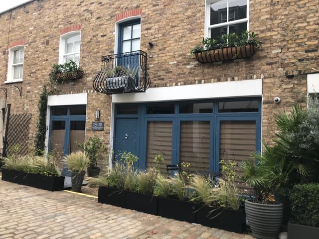 Stylish Mews House near Hyde Park & Oxford Street