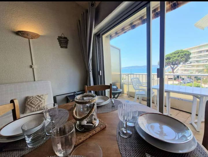 Centre Ste Maxime Climatisé, Bord De Mer, Balcon - Sainte-Maxime