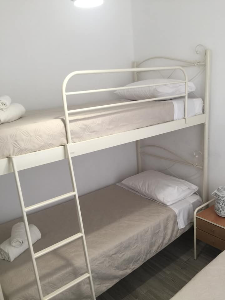 Кревет на спрат