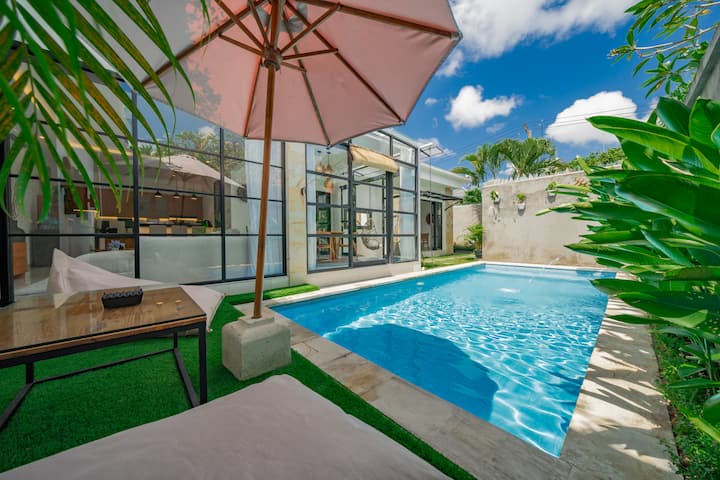 2br Villa W/ Private Pool & Parking - Bali