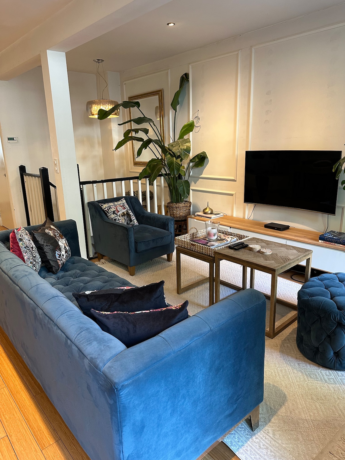 Popular Airbnb listing: Amazing house with garden in De Pijp in Noord Holland