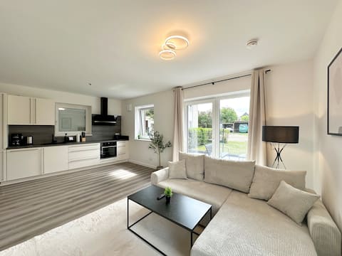 Terrace apartment | Parking space | near airport