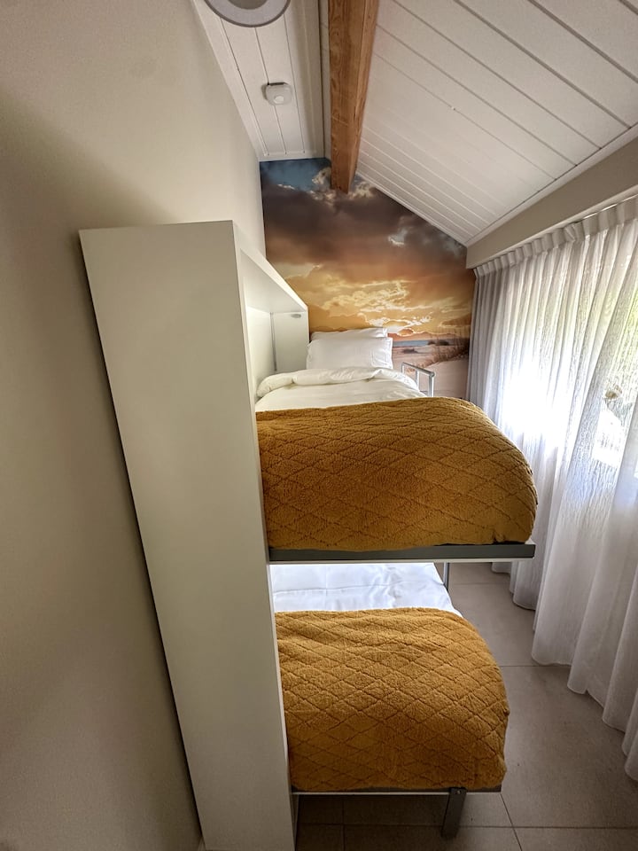 غرفة النوم 2