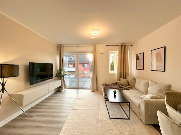Modern 1br Apt With Parking | Near Train Station - Kaltenkirchen