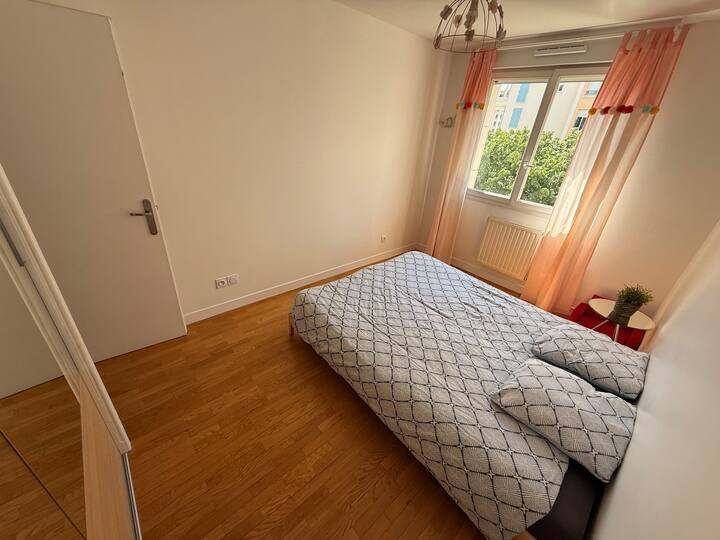 საძინებელი 2