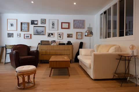 Popular Airbnb listing: 1 bedroom appartment with courtyard, AC and Sauna in Gentilly