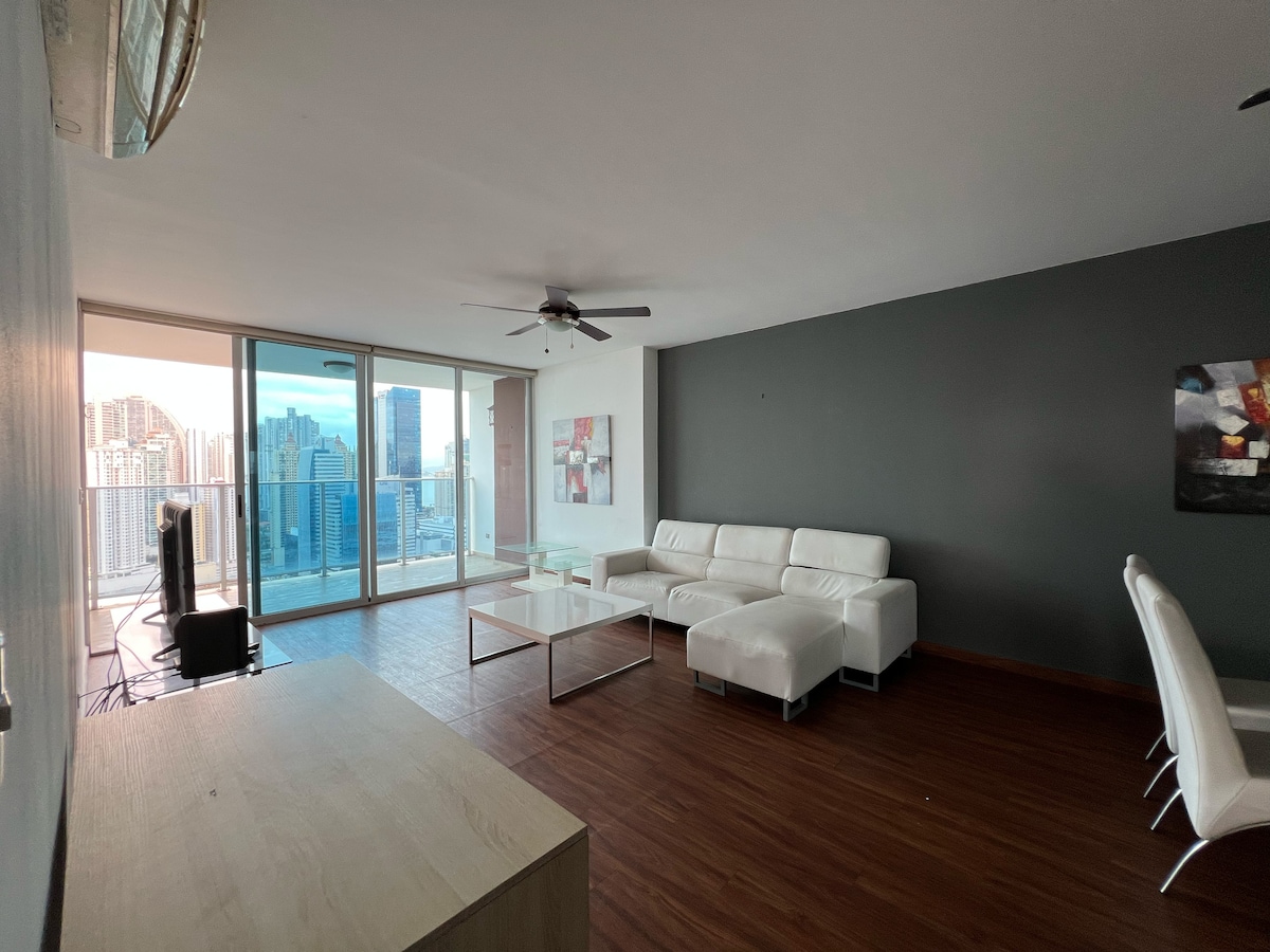 Dream apartment near Multiplaza — 2 bedroom vacation rental in Panama City
