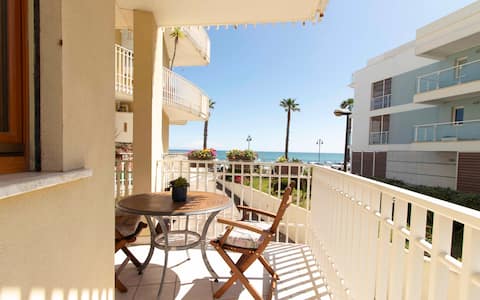 Lalla’s little house, 2 bedrooms, beach access