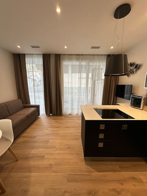 Top performing Airbnb: Liberty House: within walking distance of the lake in Bellano