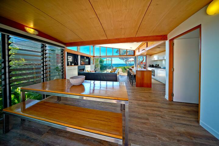 Nellies North Beach House gallery image 2