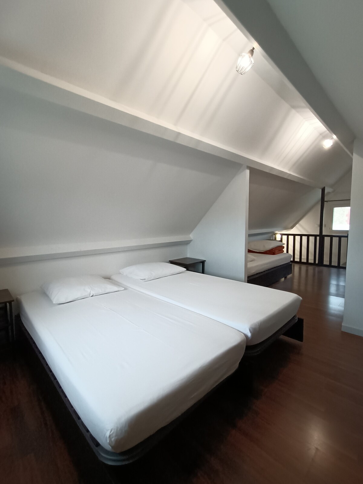 Chambre 2 (2 lits simples)