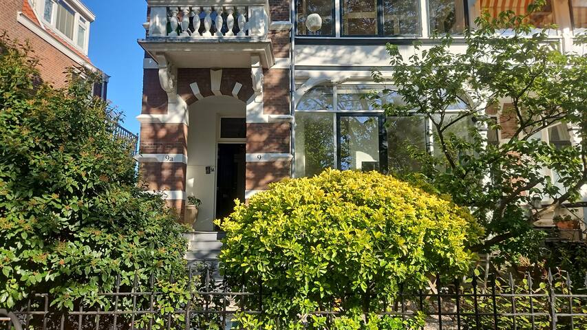 Uniek huis vlak bij het strand gallery image 2