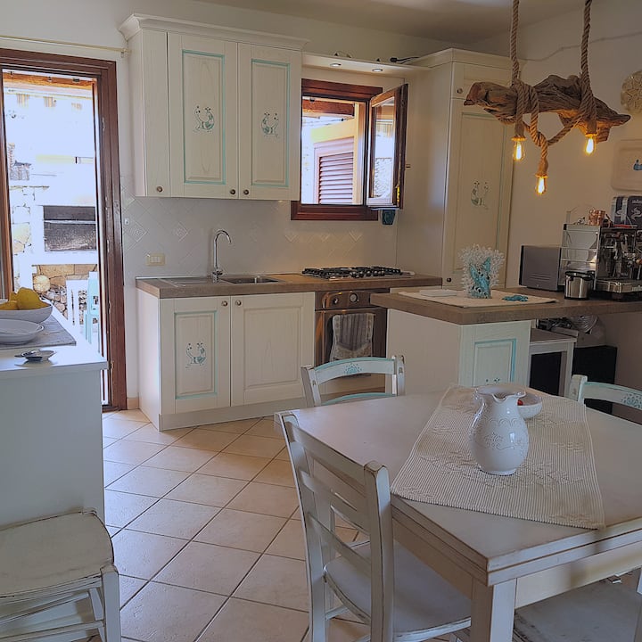 Villa Indipendente Con Giardino - San Teodoro