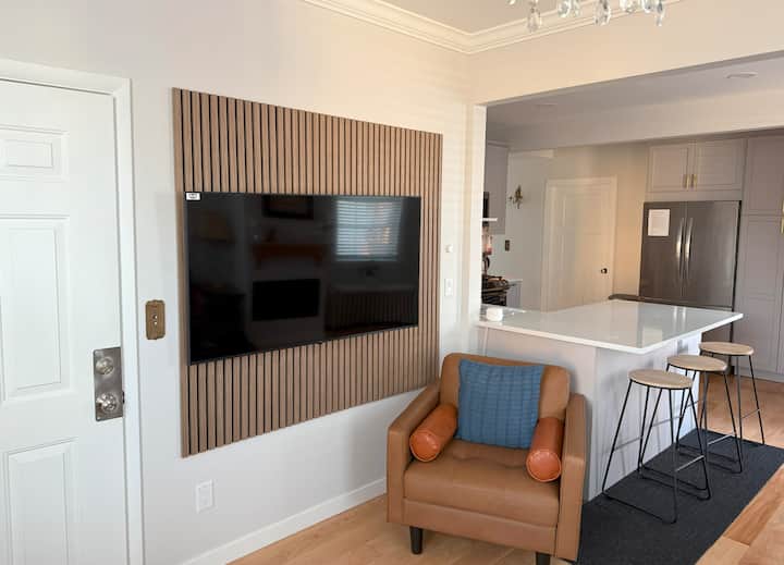 Main Level Retreat - Marquette, MI
