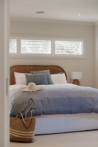 Blairgowrie Beach House · Family Getaway + Firepit gallery image 5