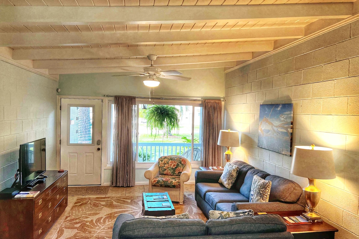 Top Airbnb: SandyToes and Salty Kisses A Beach heated pool fun in Jekyll Island