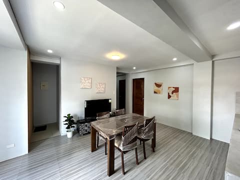 Modern Apartment in City Center
