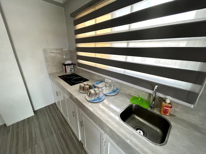 Modern Apartment In City Center - Tuguegarao