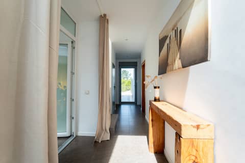 Villa Moinhos da Costa (Windmills of the Coast)