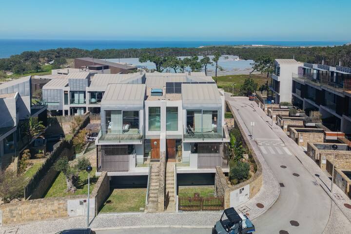 Pink House Santa Cruz gallery image 2