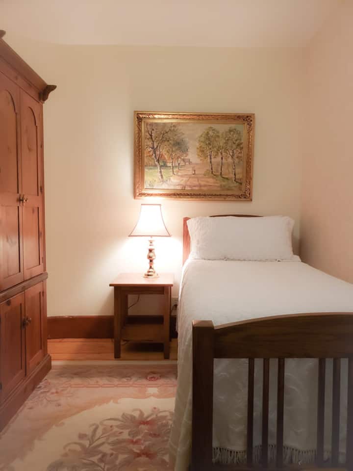 The Sunrise Room features 2 Twin XL beds and shares a bath with our Meadow Room.