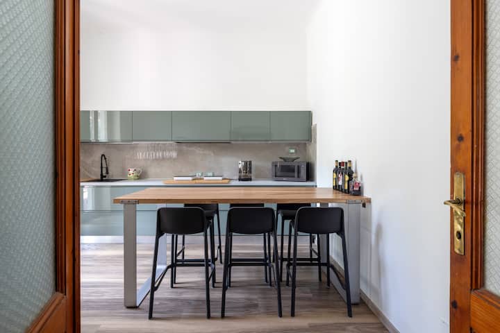 Mare 300m-3 Suite 3 Bagni-stop Bus
Parking Free! - La Spezia