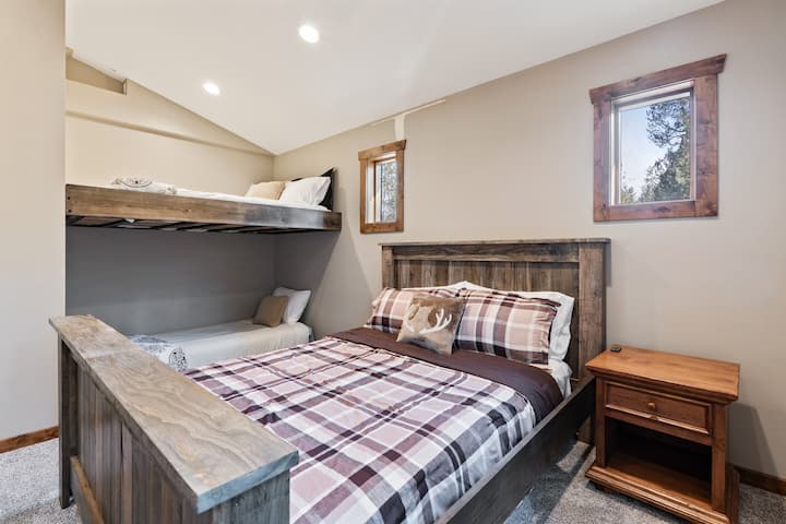 Chumba cha kwanza cha kulala