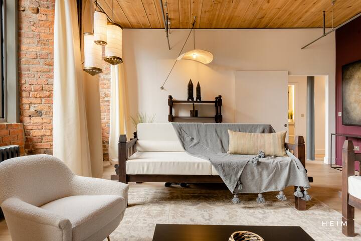 Africana | The Heim Residences gallery image 3