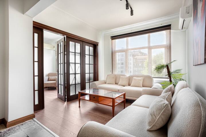 5BR/3BA AC/Elevator Laleli gallery image 4