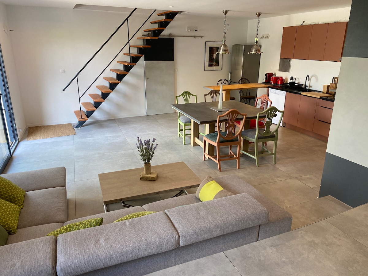 მისაღები ოთახი