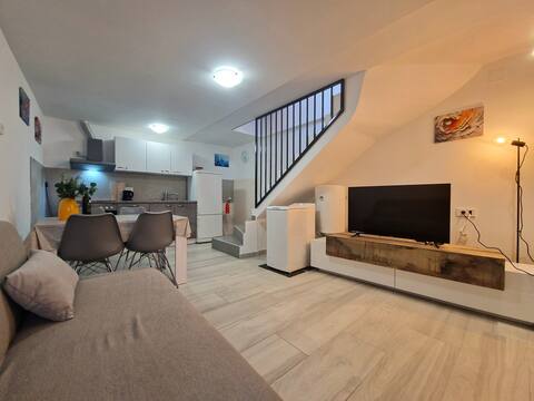 Old Town Apartment Sirovica