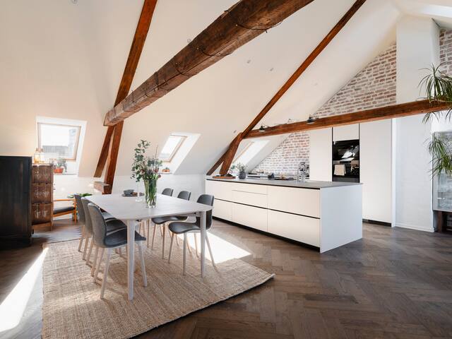 3(4)BR Duplex Loft w/ Balcony in Central Oslo gallery image 4