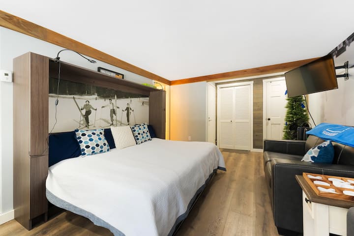 Komfortables Queen-Size-Wandbett