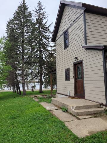 Chateau Volney gallery image 2