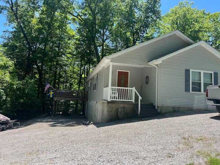 George Hardwick Rd Lake Cumberland Burnside Home - Houses for Rent in Bronston, Kentucky ...
