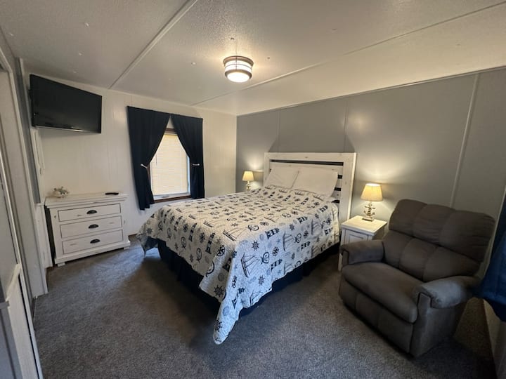 غرفة النوم 2