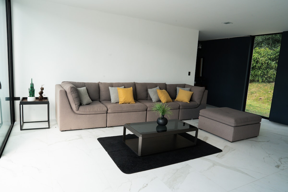 მისაღები ოთახი