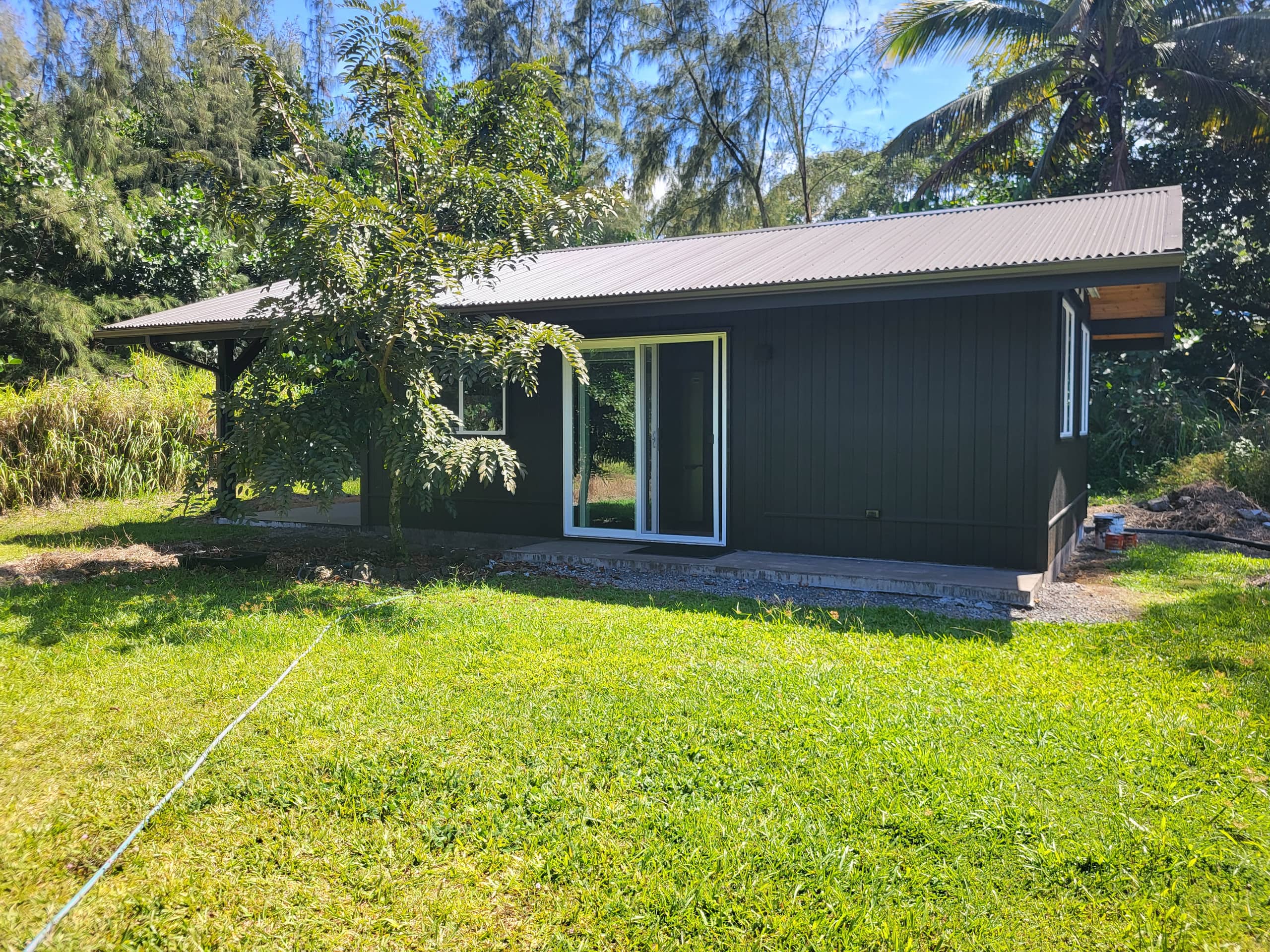 Cabin in Keaau · ★5.0 · 1 bedroom · 1 bed · 1 private bath - Image 9