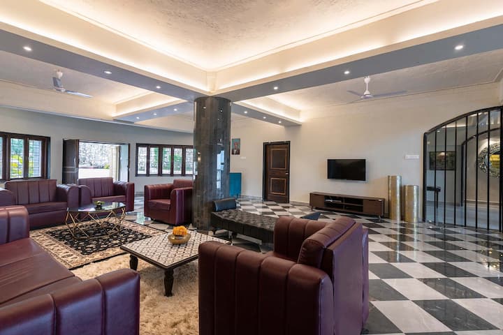 Vista Dazzle: 6br Villa W/ Pool & Bbq, Karjat - Matheran