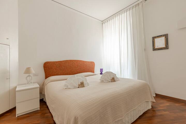 La Dolce Vita – Elegante rifugio nel cuore di Roma gallery image 4