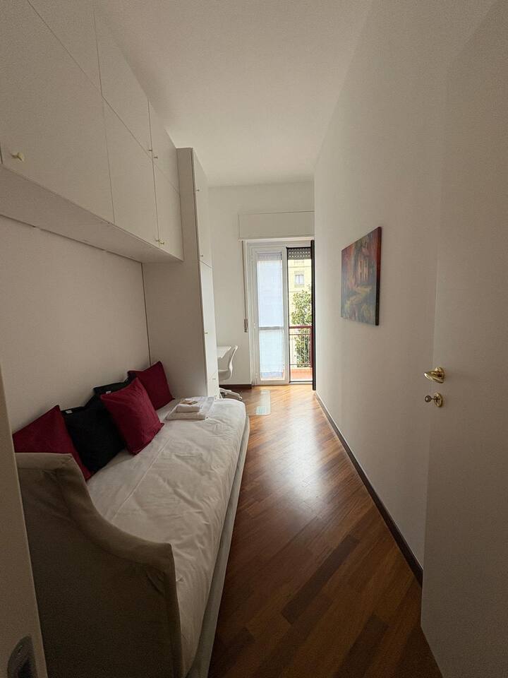 საძინებელი 4