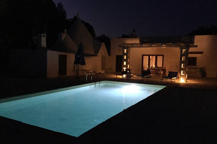 Trulli delle Mandorle | peaceful trulli with pool gallery image 2