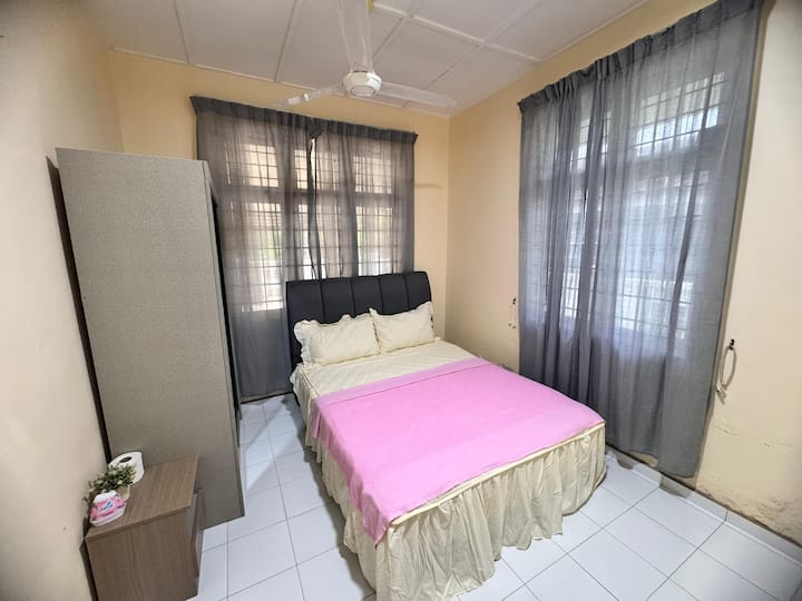 غرفة النوم 2