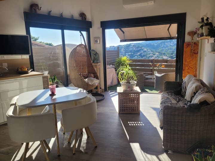 Maison -
Bormes Les Mimosas - Costa Azzurra