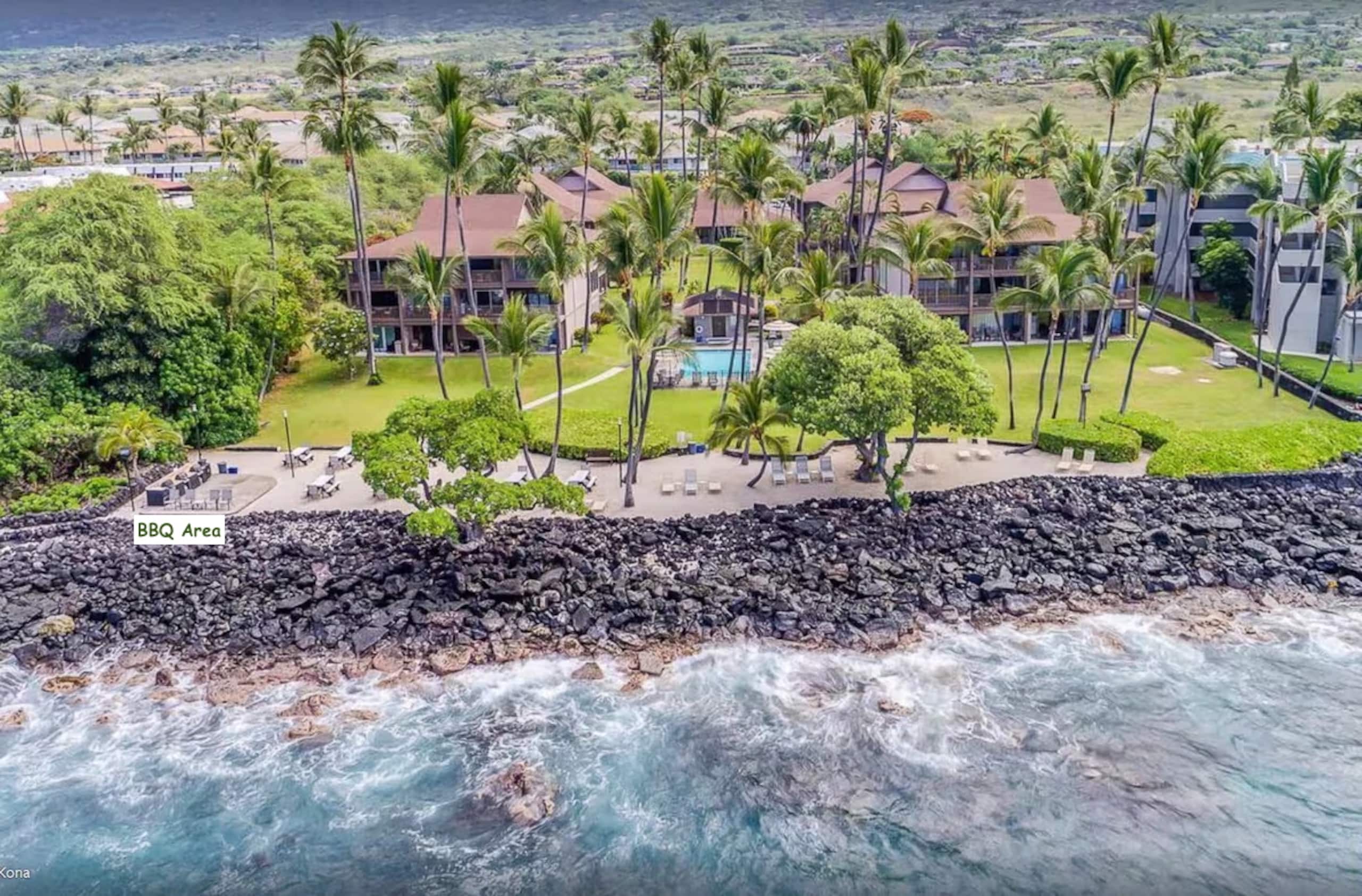 Unique Oceanfront Condo with Gorgeous Views - Image 20