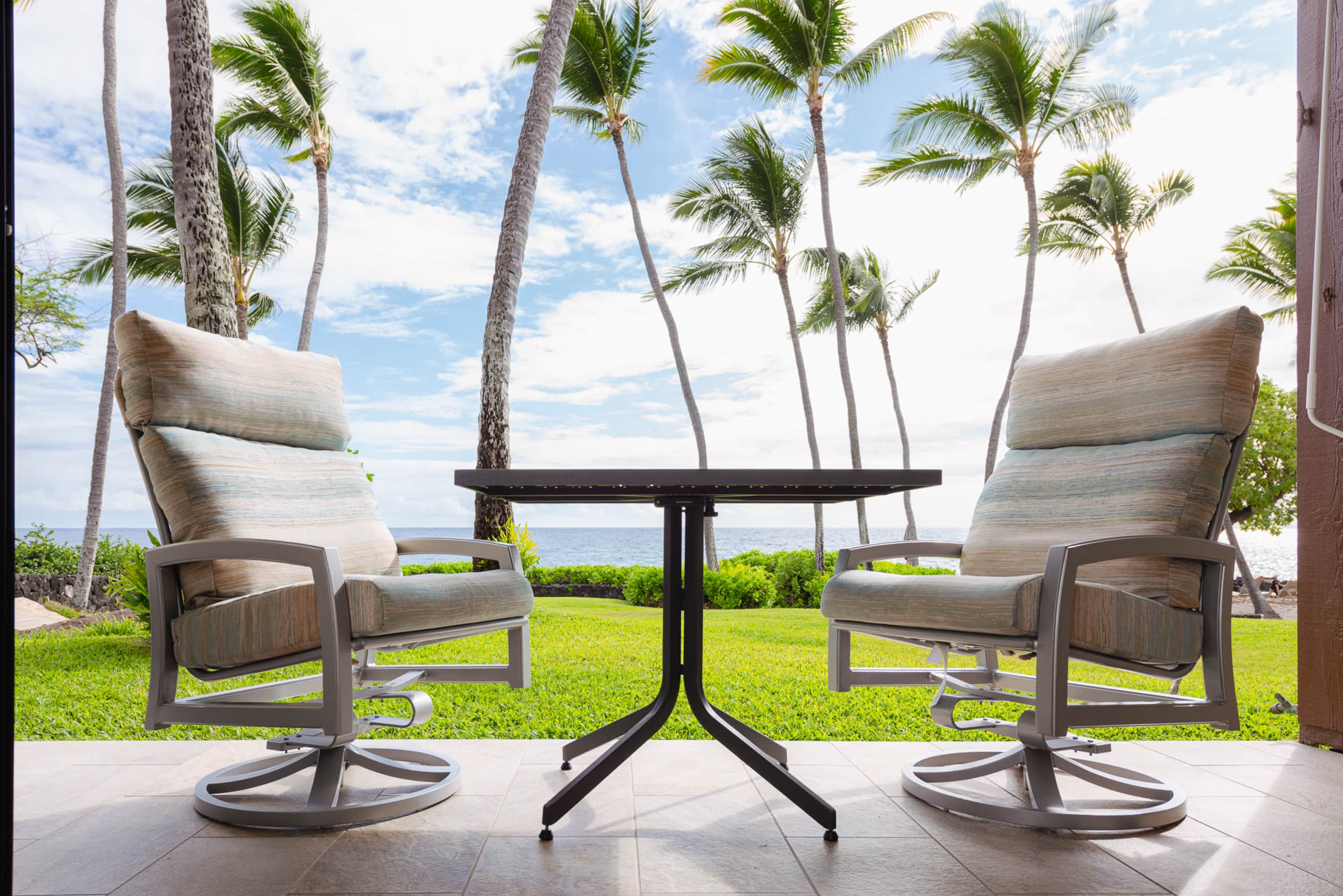 Unique Oceanfront Condo with Gorgeous Views - Image 17