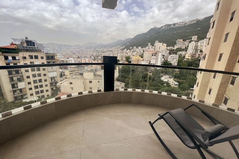 Apart in Jounieh with a Great Location & View
