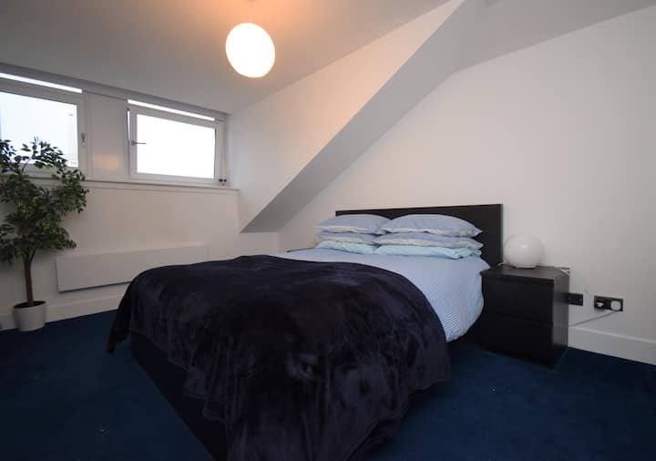 Stylish Central Flat George Sq - Glasgow